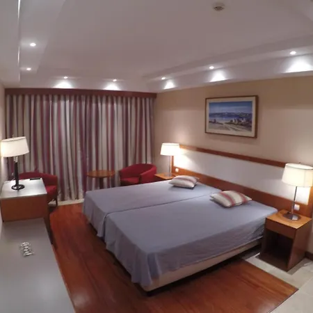 公寓 With One Bedroom In Estombar, With Wonderful City View, Pool Access... 埃斯坦巴